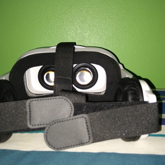 Phone accessories - Picture 3 of 5